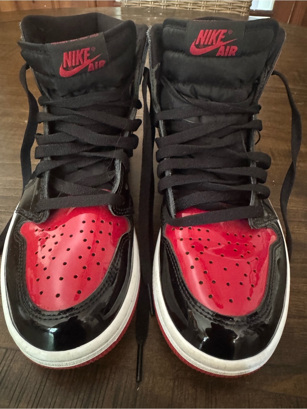 Nike High-Top Sneakers in Black and Red